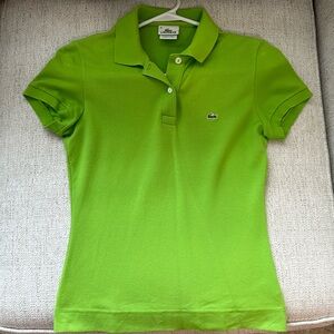 Lacoste women’s green short sleeve polo. Size 36. Great condition!